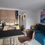 Magnifique Neuf 6 Pers Climatise Grande Terrasse Amenagee Agde