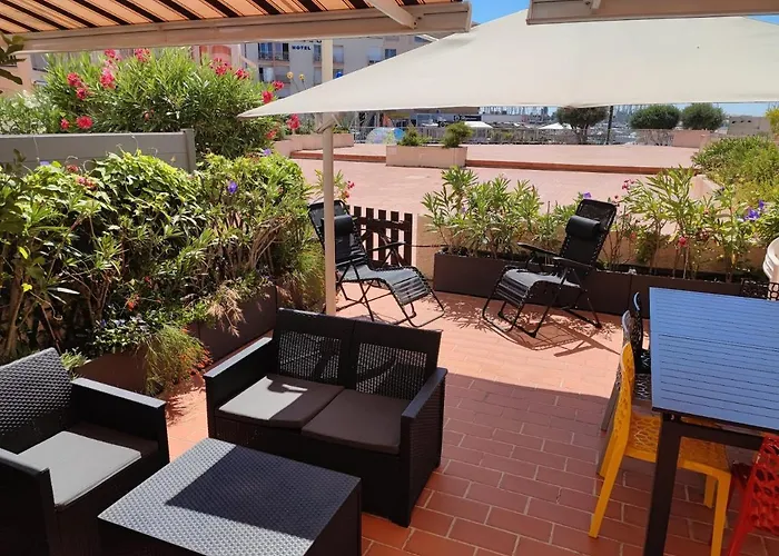 Magnifique Neuf 6 Pers Climatise Grande Terrasse Amenagee Apartment